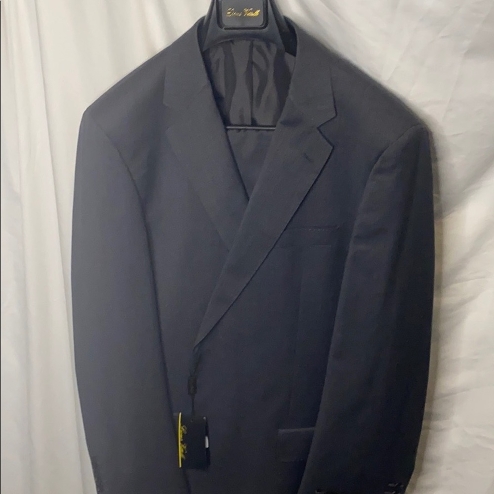 Lious Vittello Super 130s men’s gray suit 44R